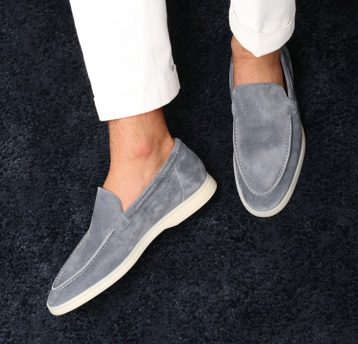 GIO - Classic Suede Loafer