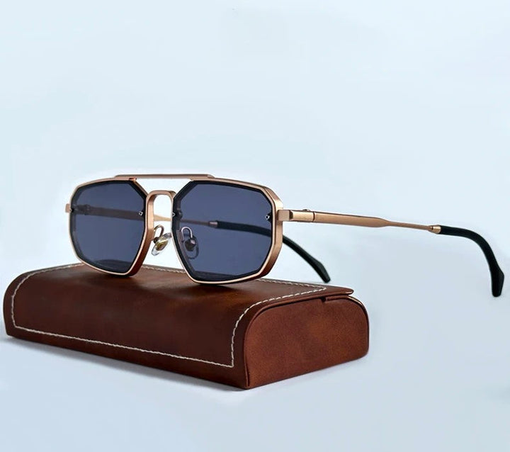 LOUIS - Vintage Sunglasses